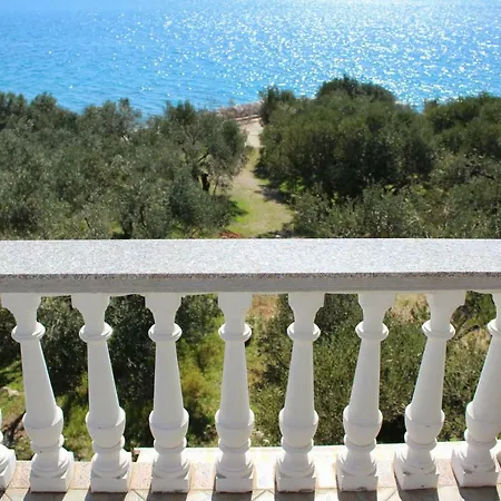 Сasa de vacaciones Robinzon Kuca Vila Valentina